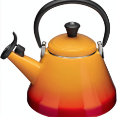 Le Creuset Kone Kettle with Whistle