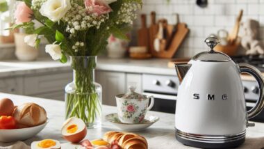 Smeg Kettle White